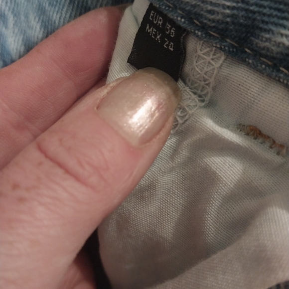 ELA Slouchy Wide Leg Jeans - Picture 3 of 10